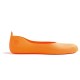 sur chaussure orange