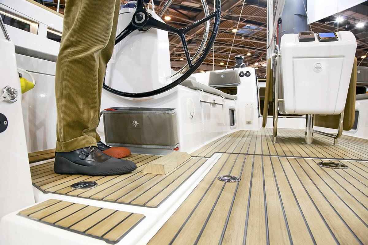 Sur chaussures antidérapantes bateau la mouillère